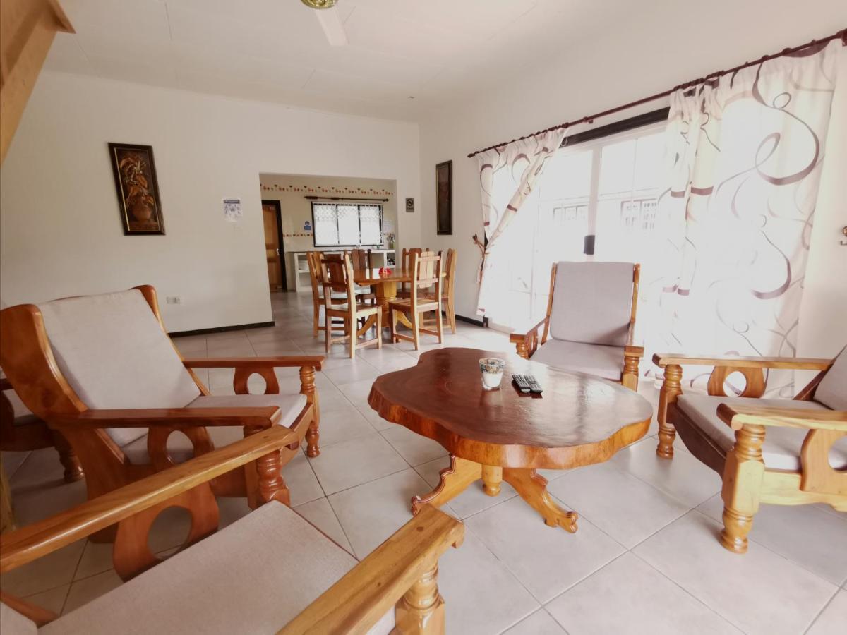 Chez Marva Grande Villa Coco 3 A 12 Personnes La Digue Buitenkant foto