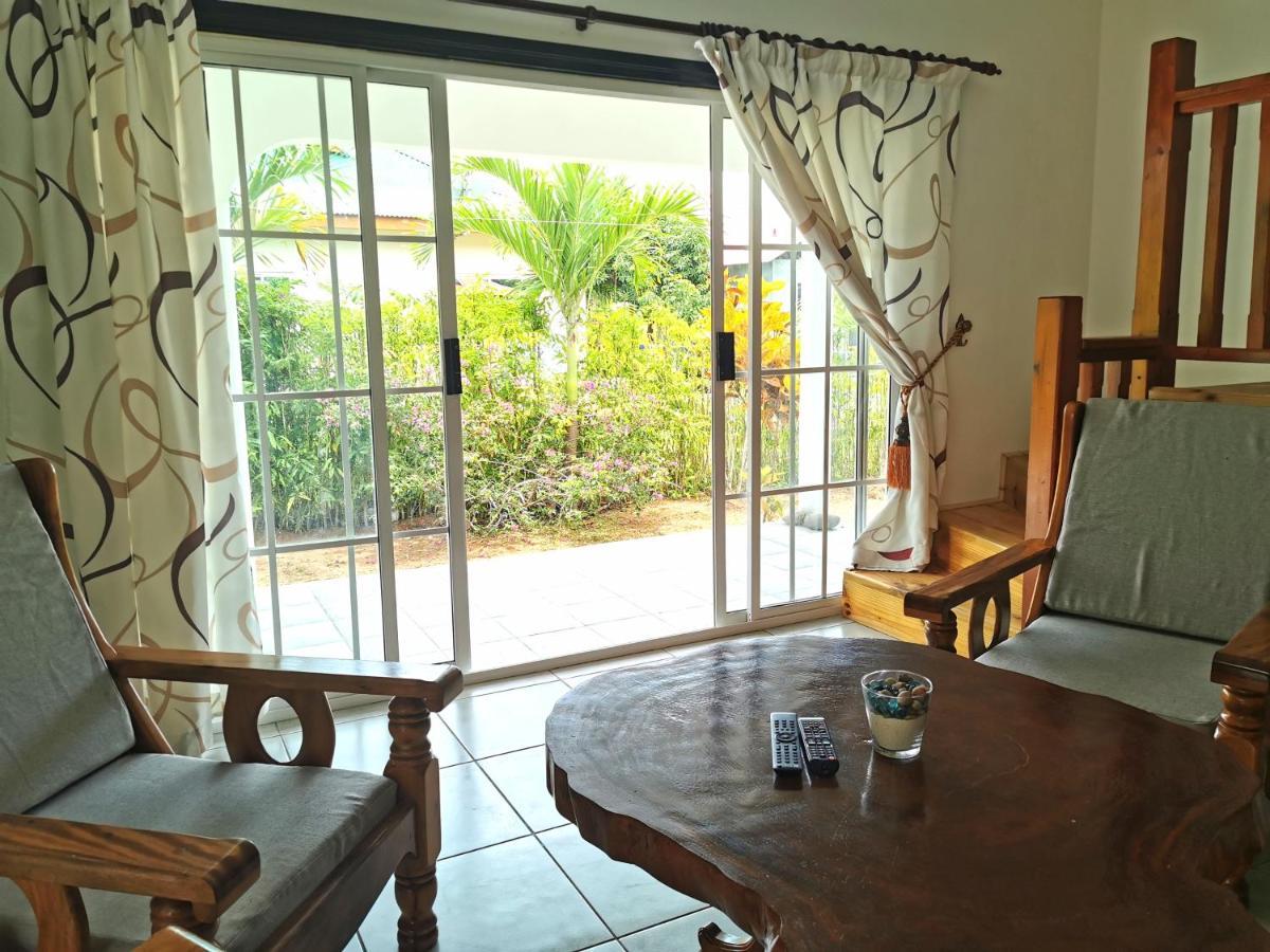 Chez Marva Grande Villa Coco 3 A 12 Personnes La Digue Buitenkant foto