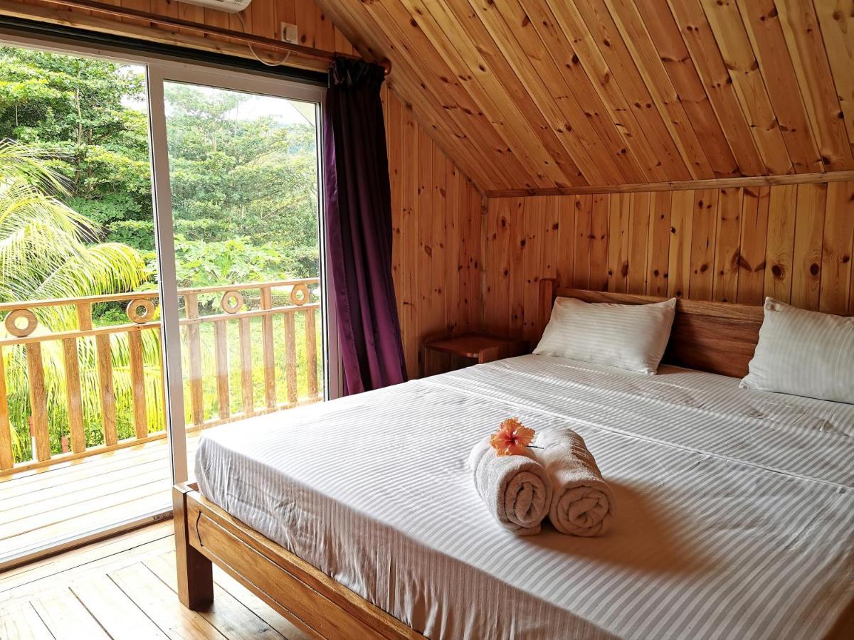 Chez Marva Grande Villa Coco 3 A 12 Personnes La Digue Buitenkant foto