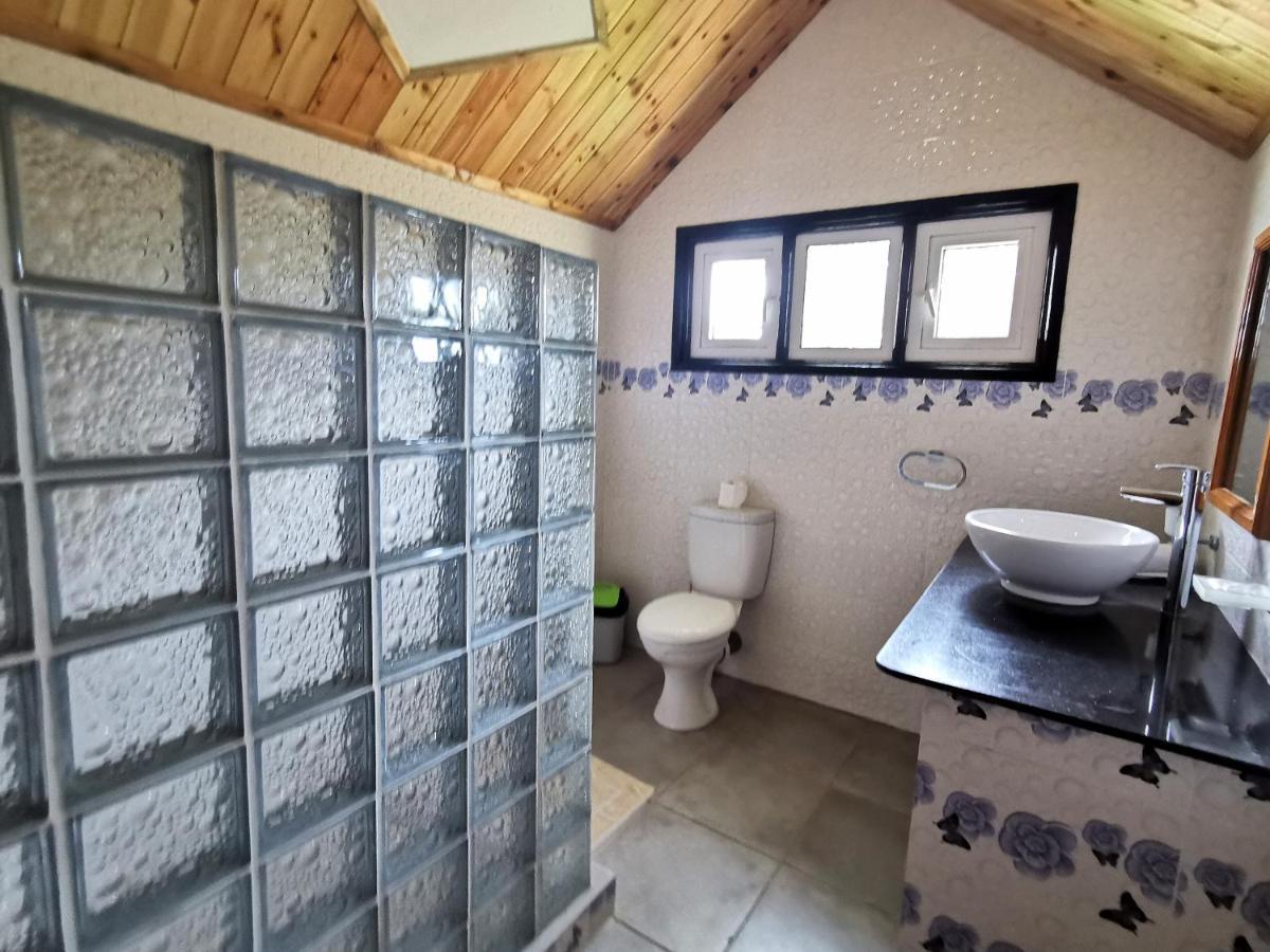 Chez Marva Grande Villa Coco 3 A 12 Personnes La Digue Buitenkant foto